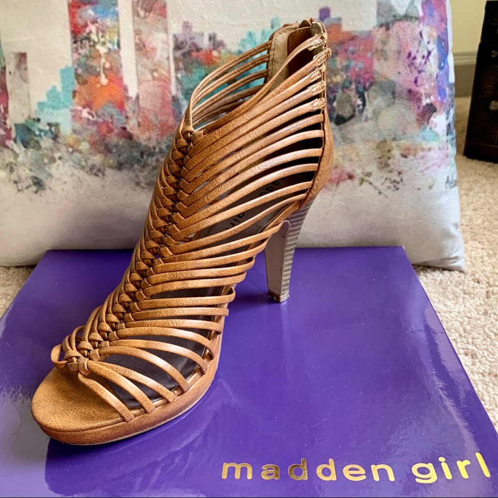 Open Toe Heels - Picture 2 of 10